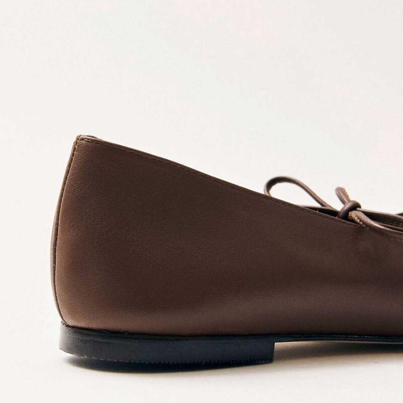 Alohas Sway Leather Ballet Flats image number 2
